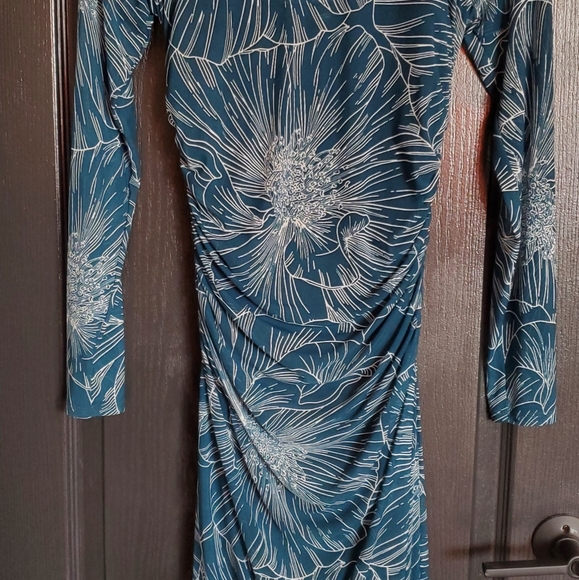 Guess Dress - Picture 2 of 3